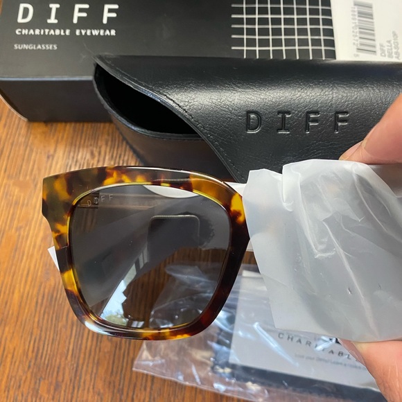 DIFF sunglasses, style Bella